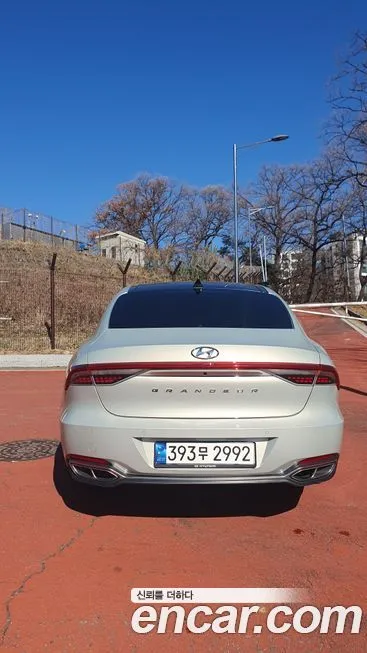 Hyundai Grandeur 2022 из KR, фото 3