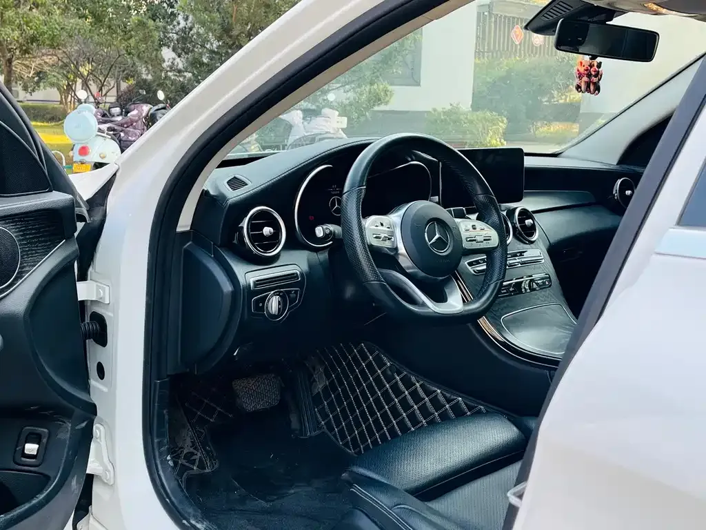 Mercedes-Benz C-Class 2021 из CN, фото 4