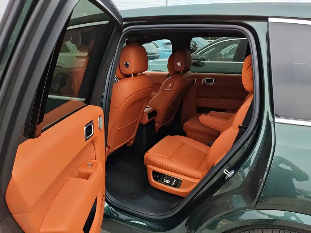 Li Auto L8 2024 из CN, фото 2