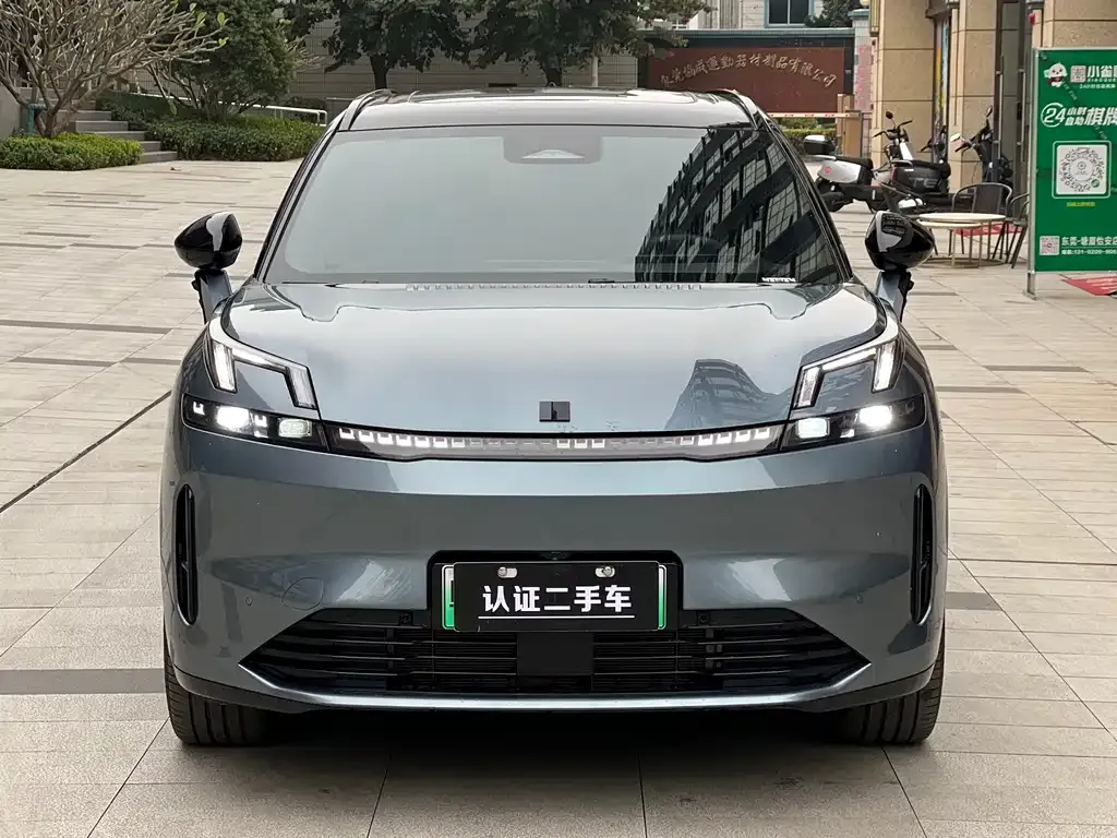 Lynk & Co 08 EM-P 2025 из CN, фото 2