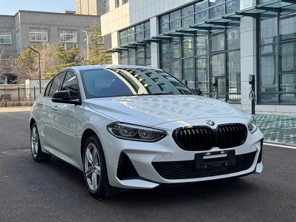 BMW 1 Series 2022 из CN, фото 8