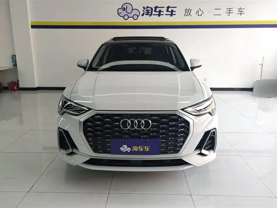 Audi Q3 Sportback — фото 3