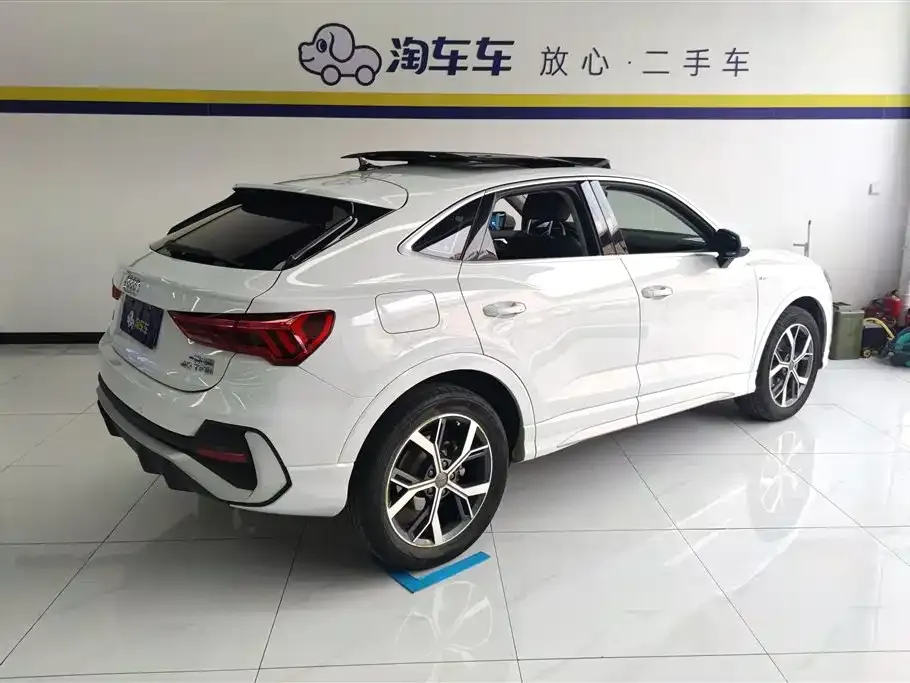 Audi Q3 Sportback — фото 2