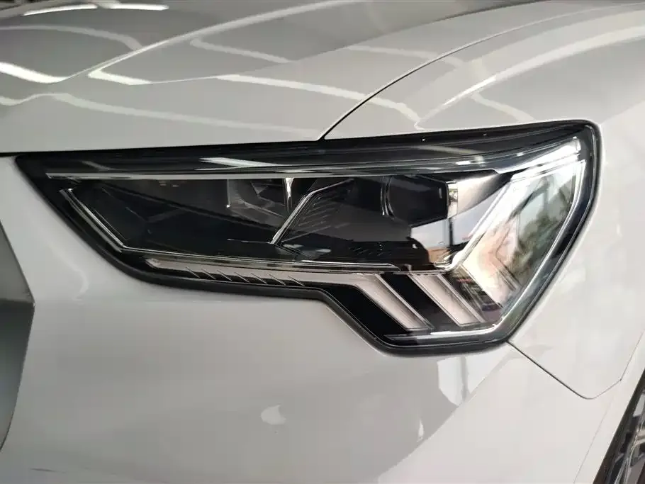 Audi Q3 Sportback — фото 4