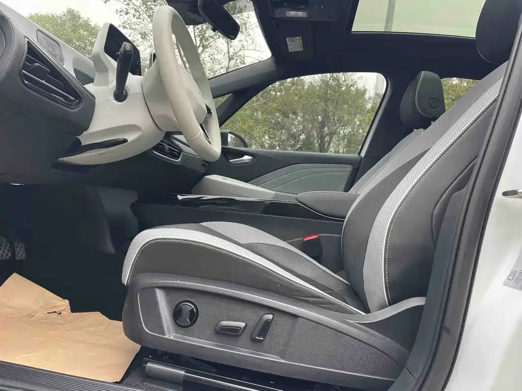Volkswagen ID.3 2024 из CN, фото 9