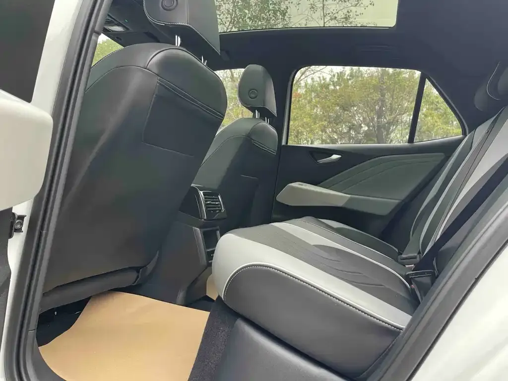 Volkswagen ID.3 2024 из CN, фото 7