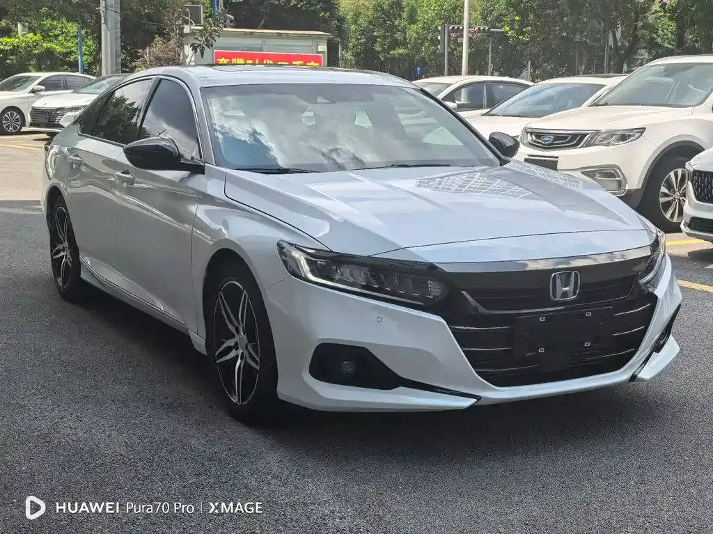 Honda Accord 2022 из CN, фото 10