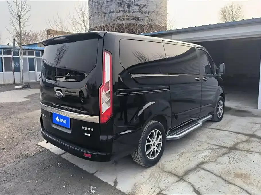 Ford Tourneo 2023 из CN, фото 8