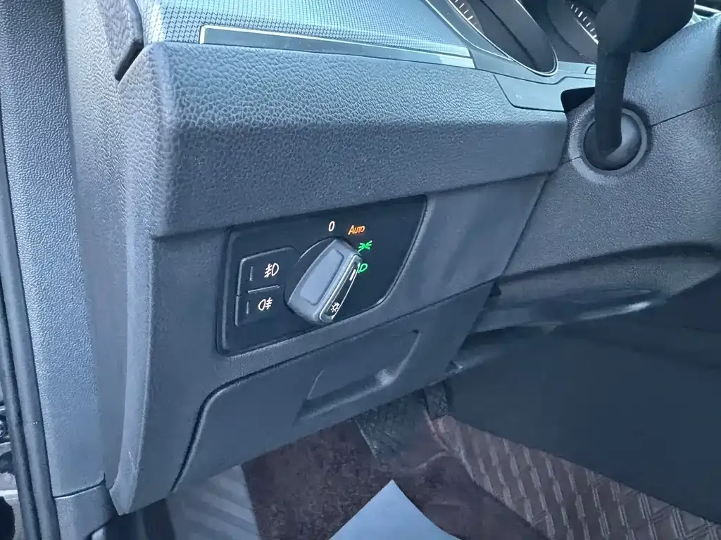 Volkswagen Magotan 2021 из CN, фото 10