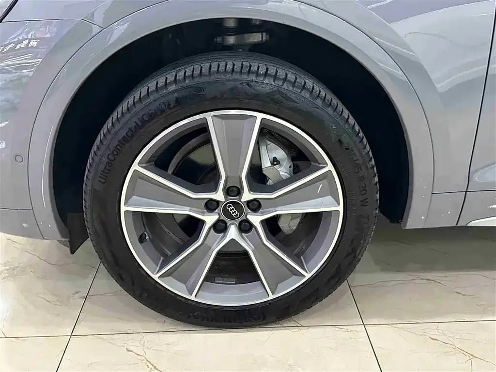 Audi Q5L 2022 из CN, фото 10