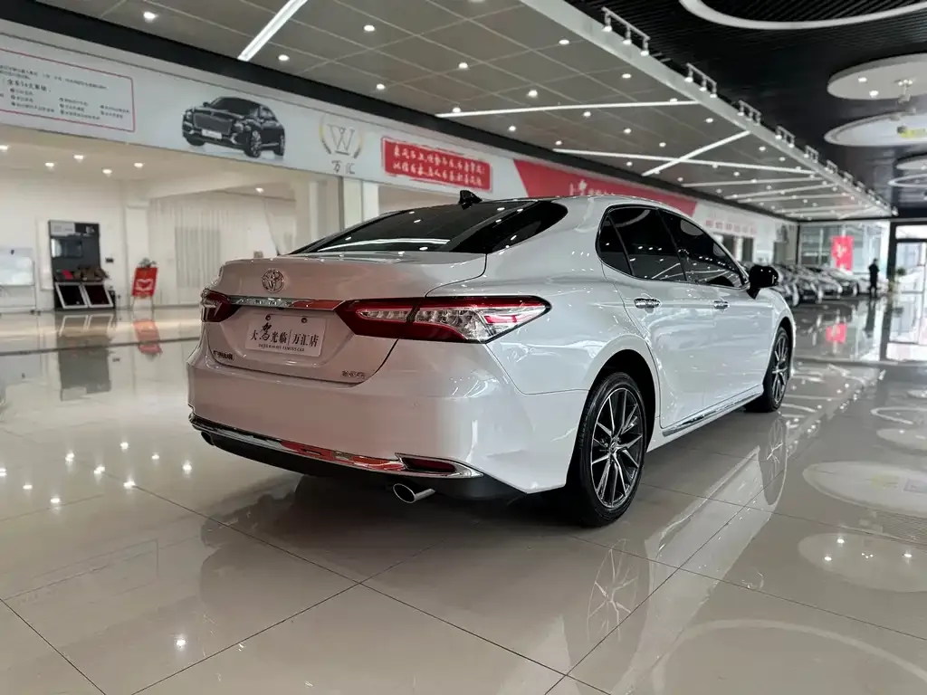 Toyota Camry 2025 из CN, фото 7