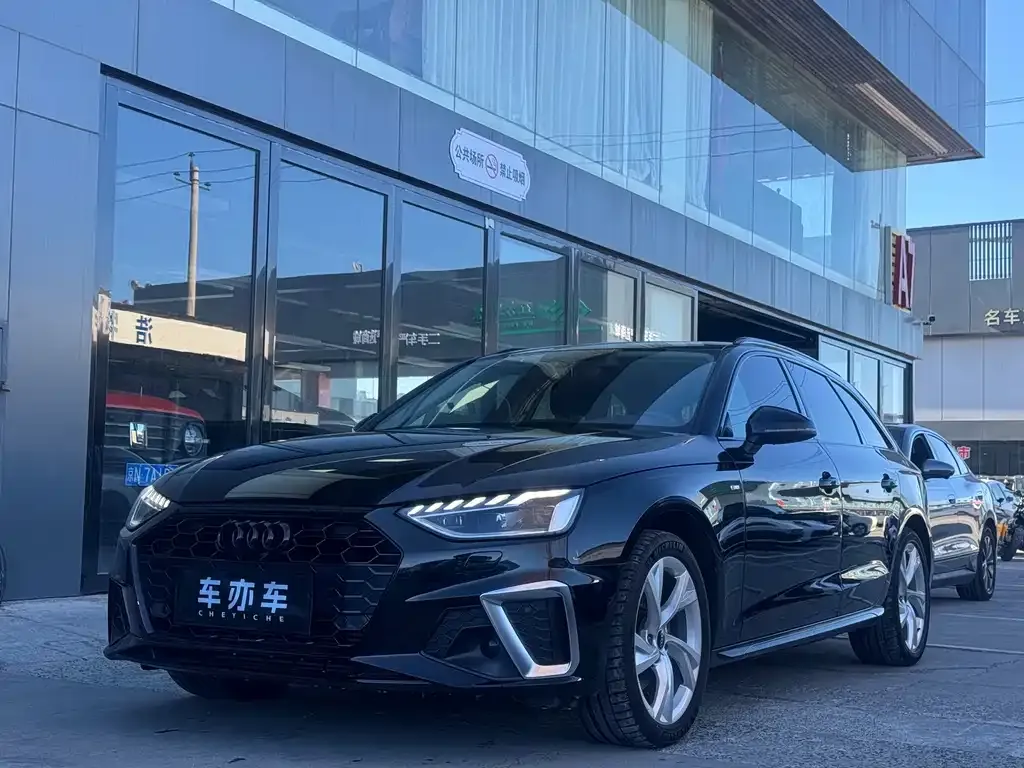 Audi A4 (Import) 2021 из CN, фото 1