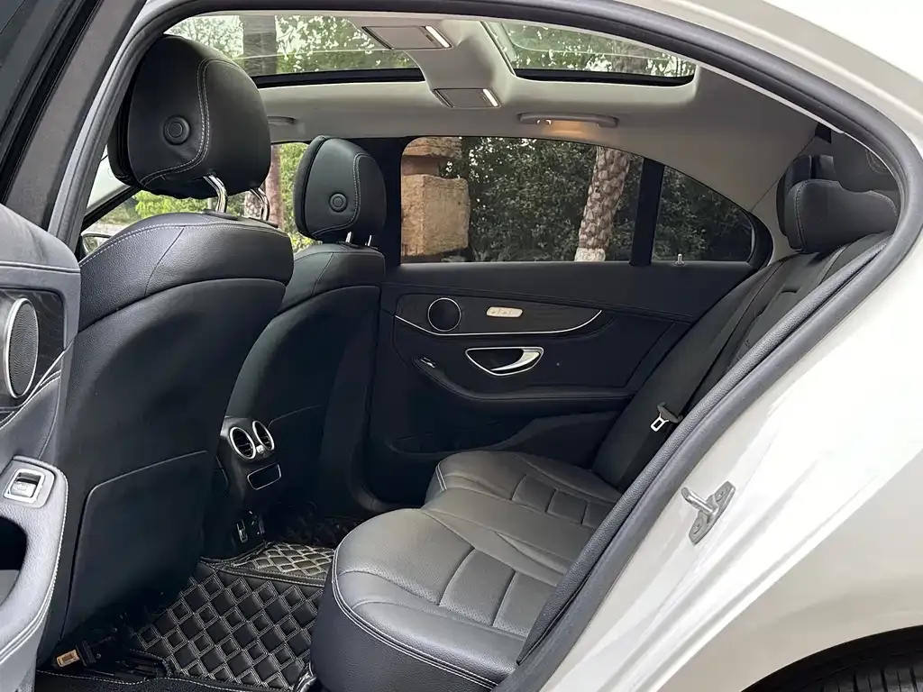 Mercedes-Benz C-Class 2021 из CN, фото 2