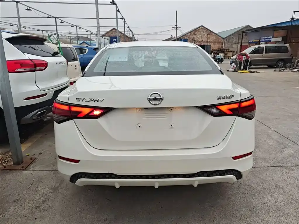 Nissan Sylphy 2023 из CN, фото 6