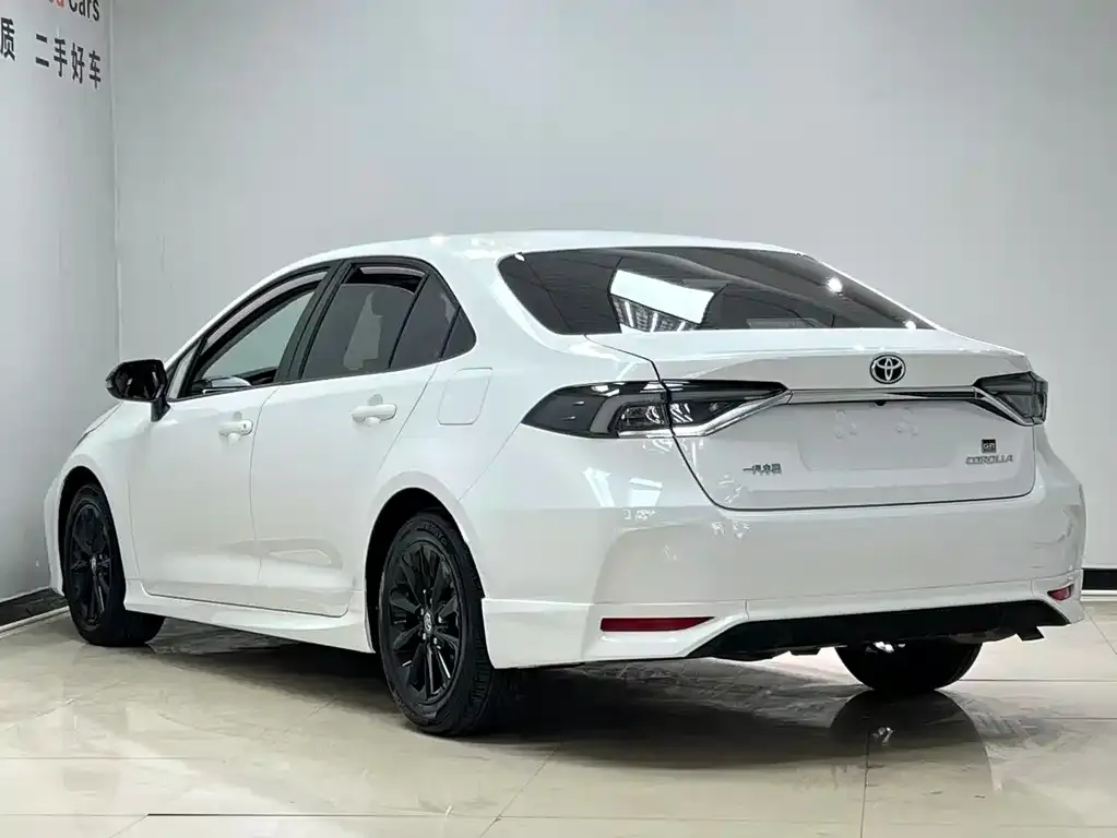 Toyota Corolla 2021 из CN, фото 7