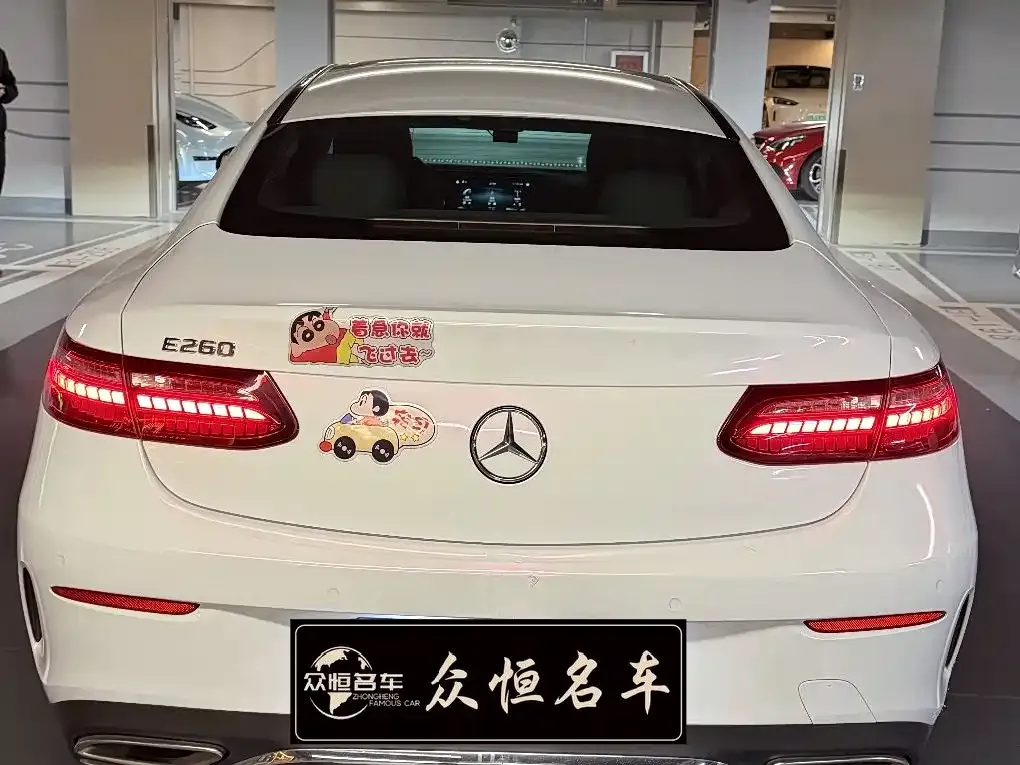 Mercedes-Benz E-Class (Import) — фото 4