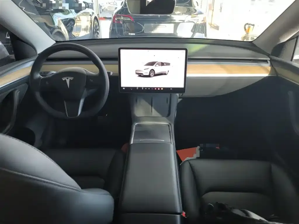 Tesla Model Y 2023 из CN, фото 7