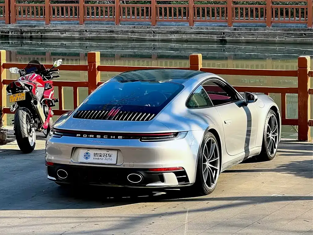 Porsche 911 2022 из CN, фото 10