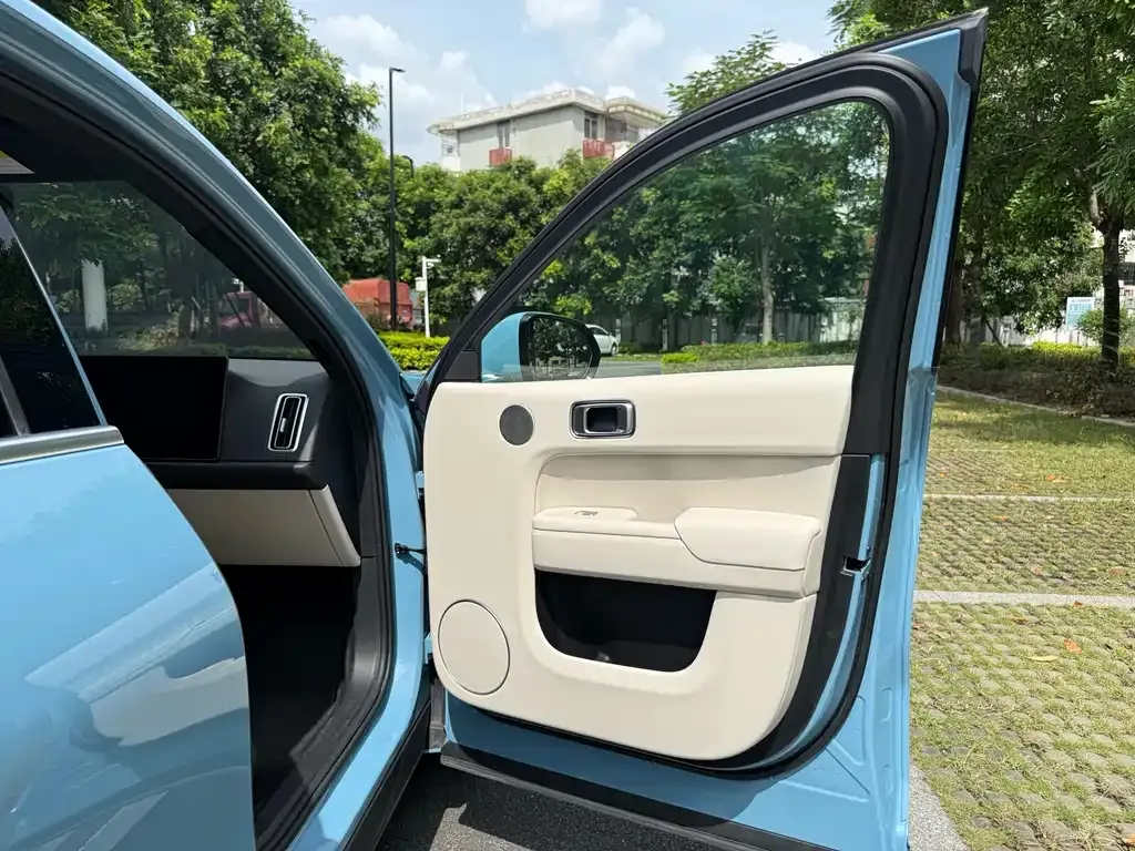 Li Auto L8 2024 из CN, фото 2
