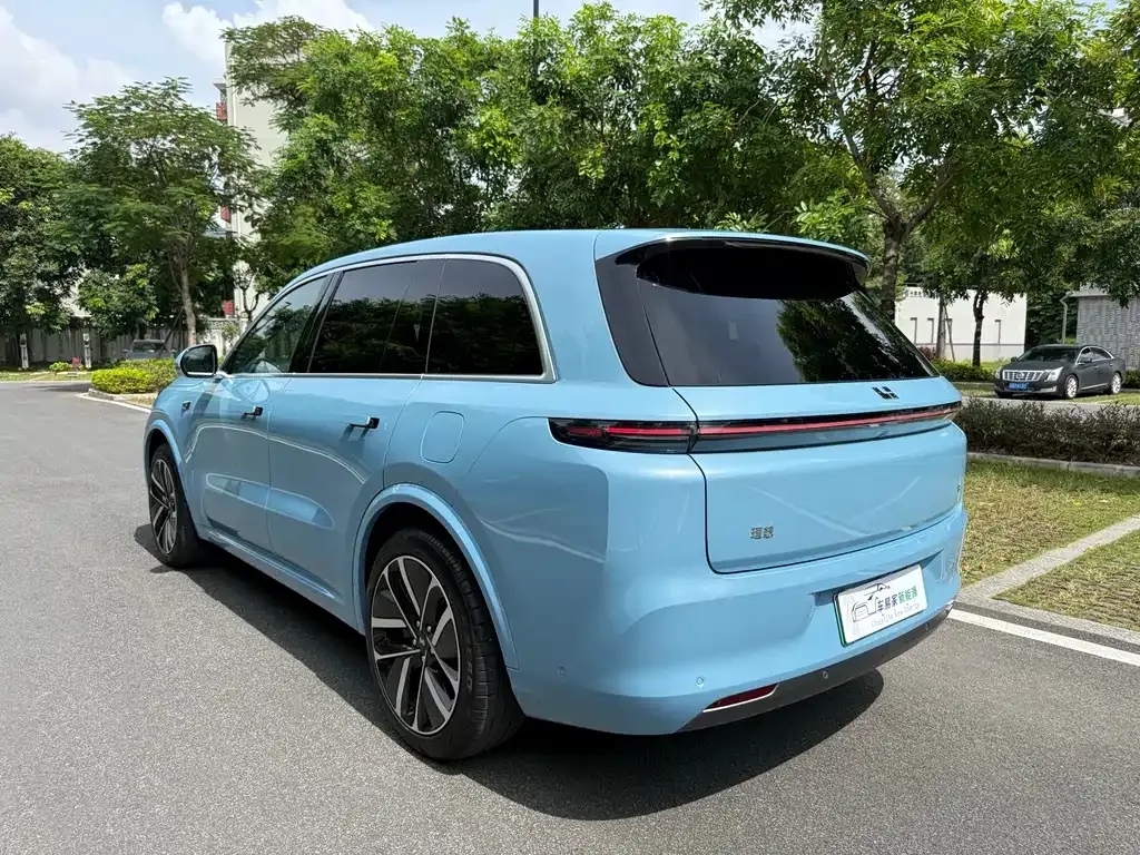 Li Auto L8 2024 из CN, фото 3