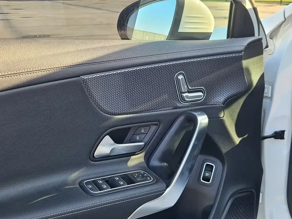 Mercedes-Benz A-Class 2021 из CN, фото 9