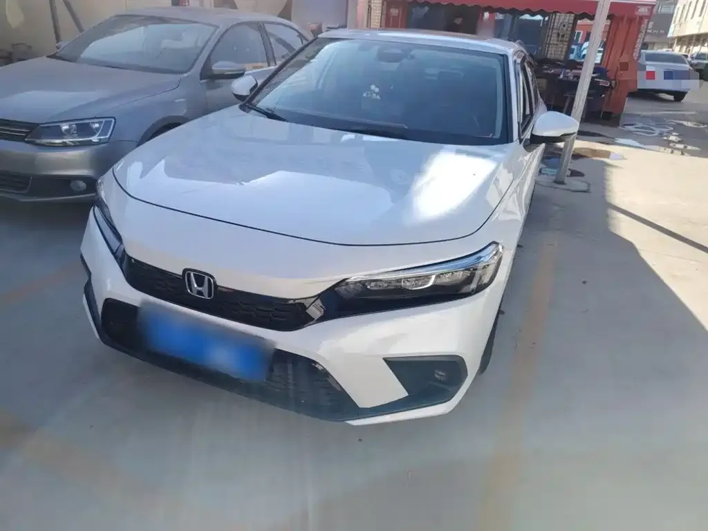 Honda Civic 2023 из CN, фото 2