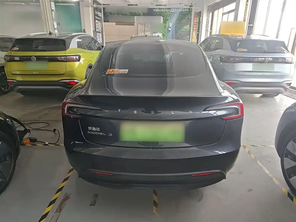 Tesla Model 3 2024 из CN, фото 5