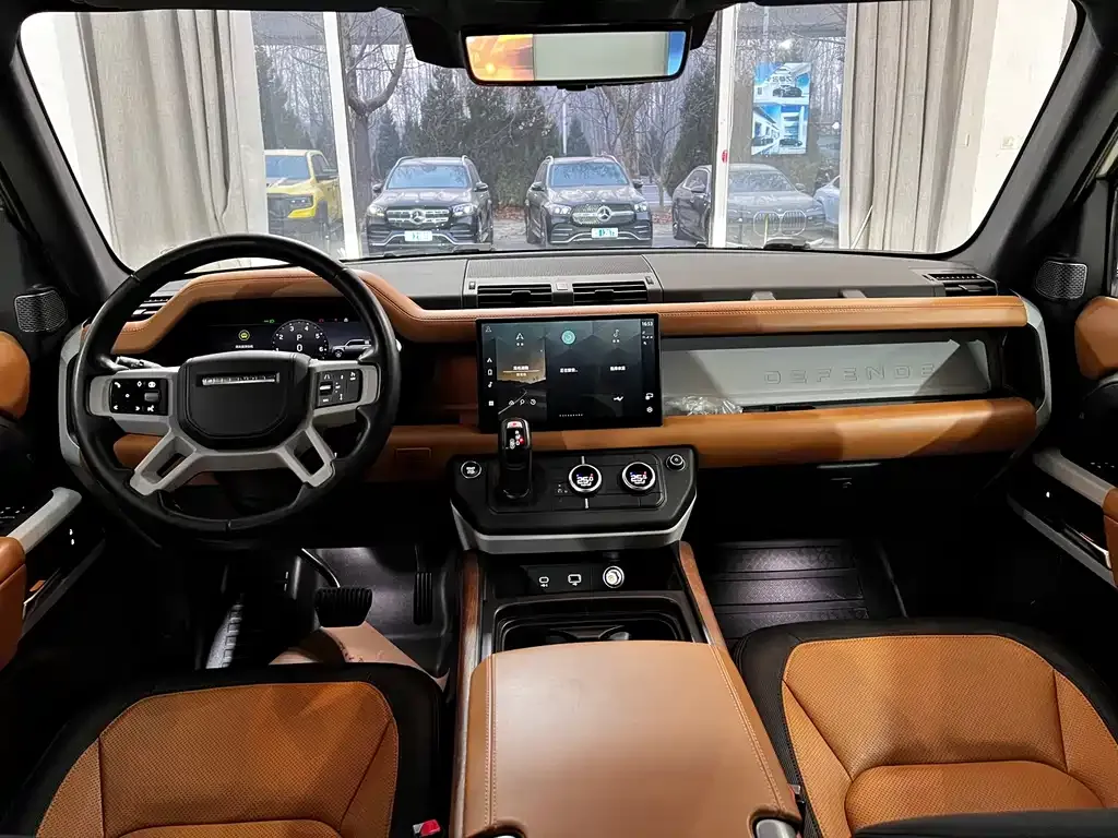 Land Rover Defender 2024 из CN, фото 10