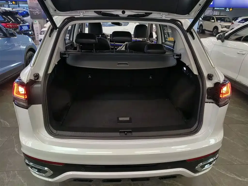 Volkswagen Tayron 2023 из CN, фото 9