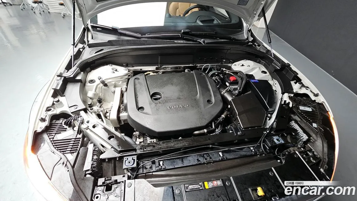 Volvo XC60 2021 из KR, фото 6