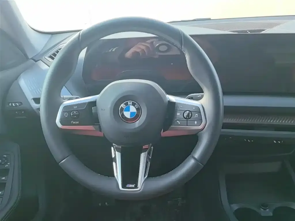 BMW 2 Series 2025 из CN, фото 7