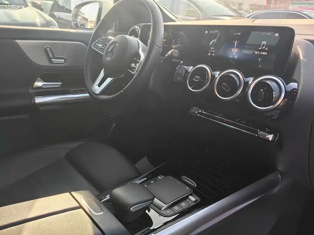 Mercedes-Benz GLA 2021 из CN, фото 6