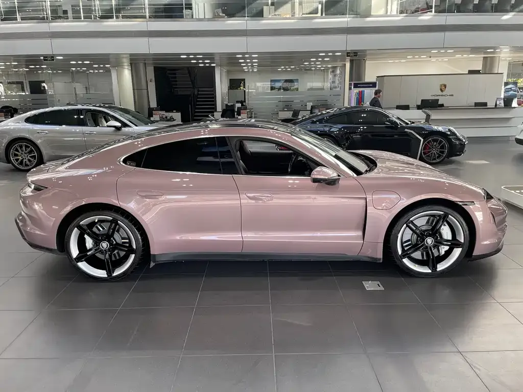 Porsche Taycan 2021 из CN, фото 9