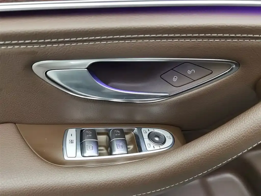 Mercedes-Benz E-Class 2023 из CN, фото 10