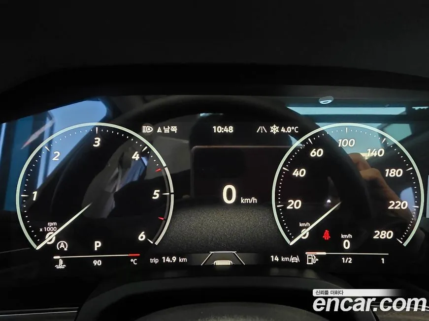 Volkswagen Touareg 2026 из KR, фото 4