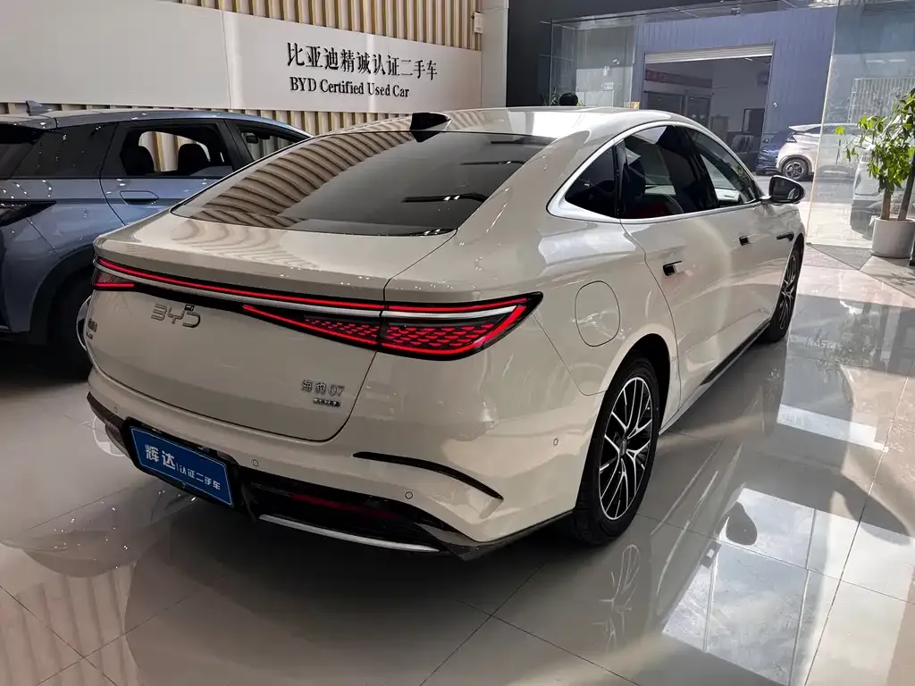 BYD Seal 07 DM-i 2025 из CN, фото 7