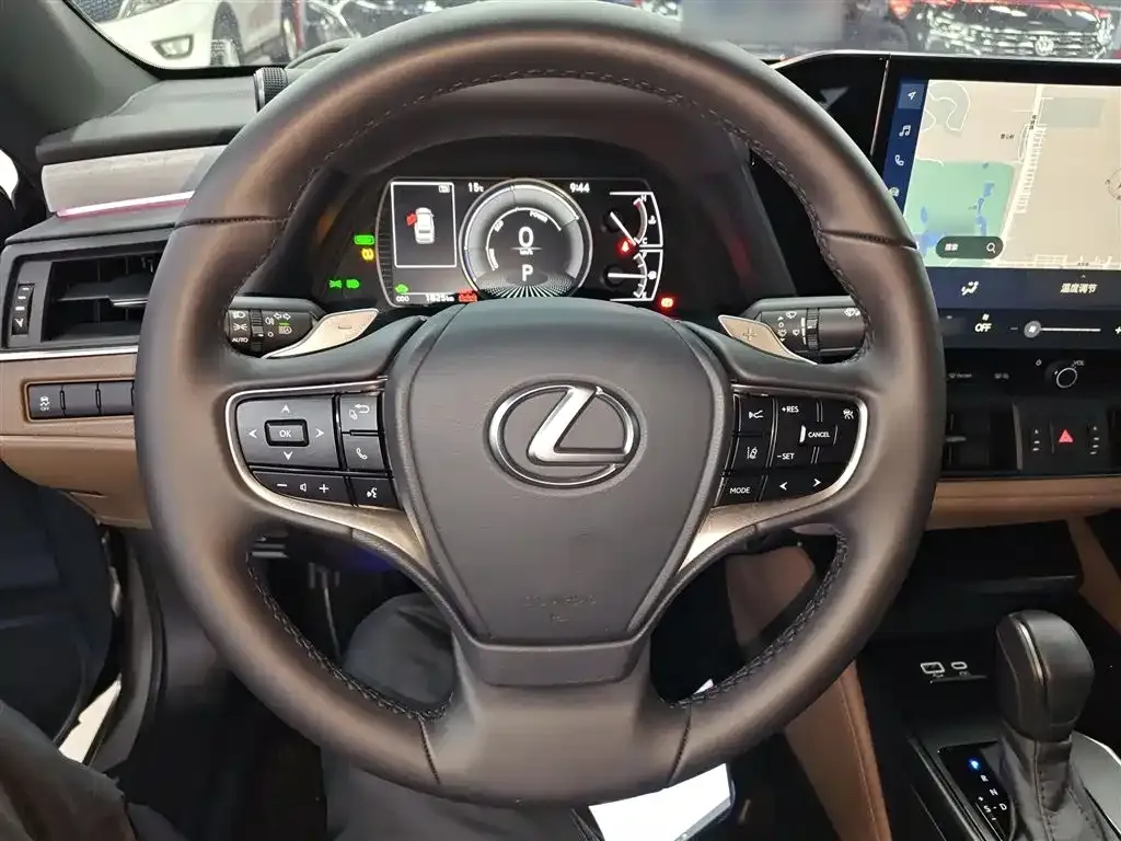 Lexus ES 2025 из CN, фото 9