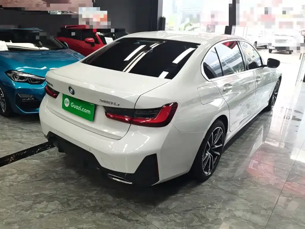 BMW 3 Series 2024 из CN, фото 4