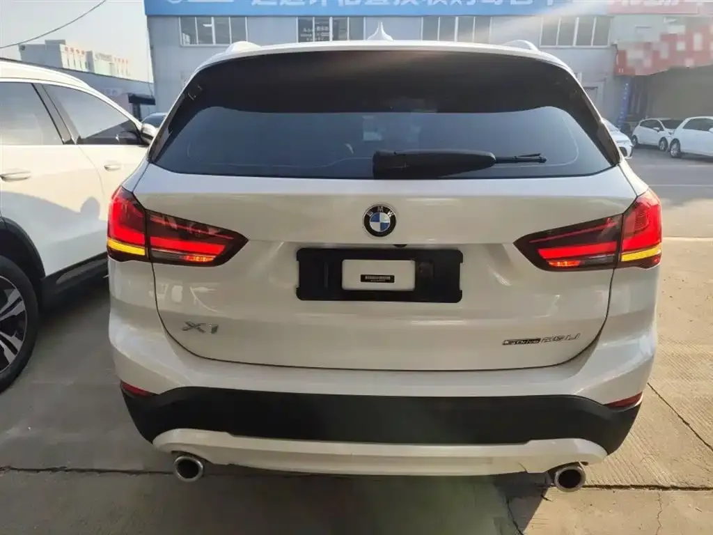 BMW X1 — фото 2
