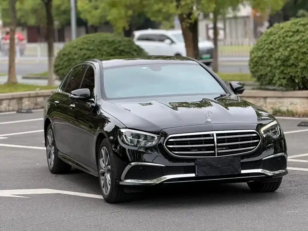 Mercedes-Benz E-Class 2021 из CN, фото 3