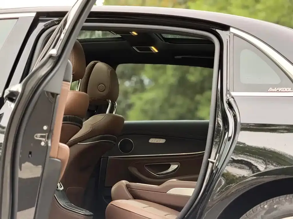 Mercedes-Benz E-Class 2021 из CN, фото 6