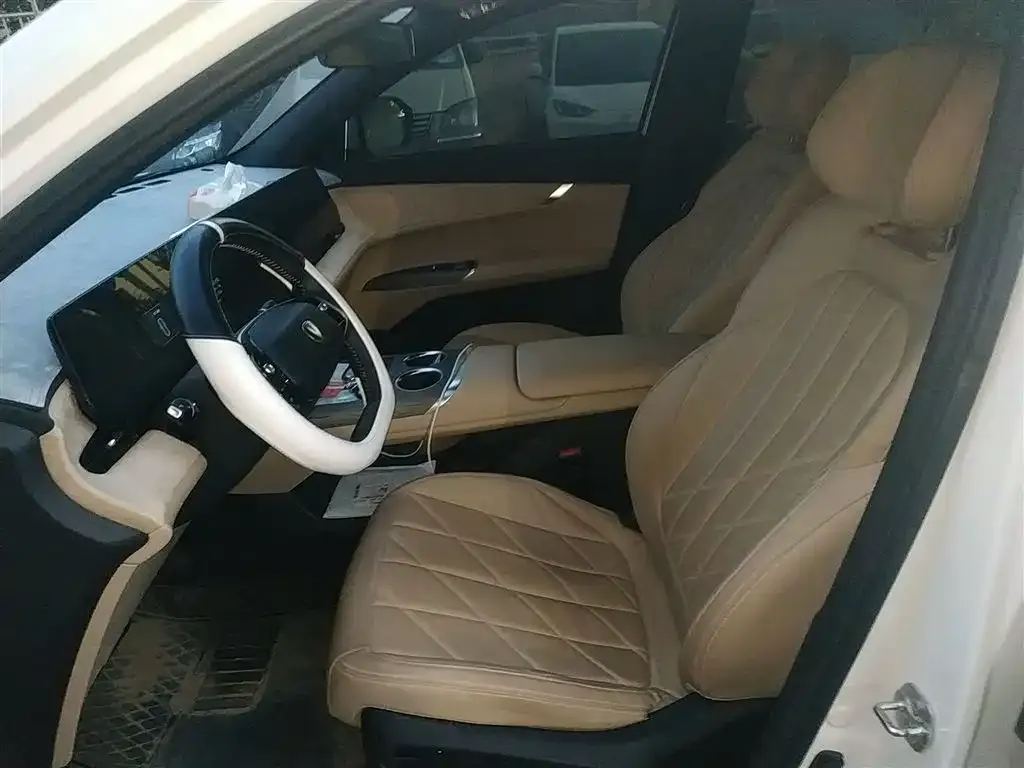 Changan CS75PLUS — фото 3