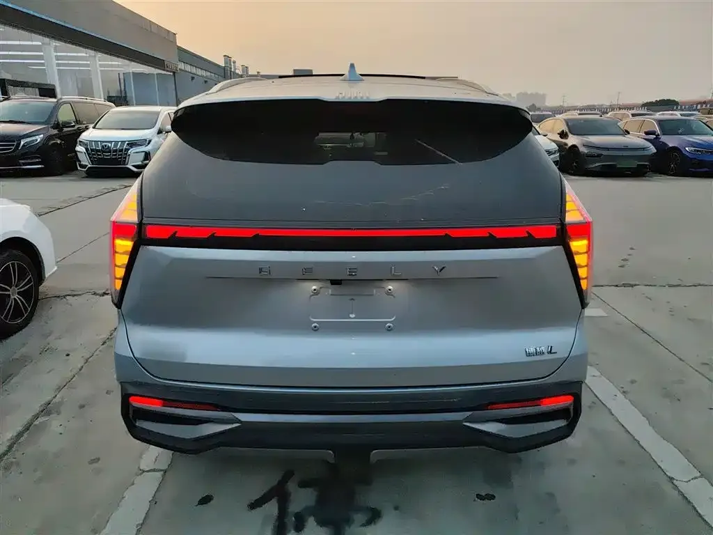 Geely Boyue L 2023 из CN, фото 7
