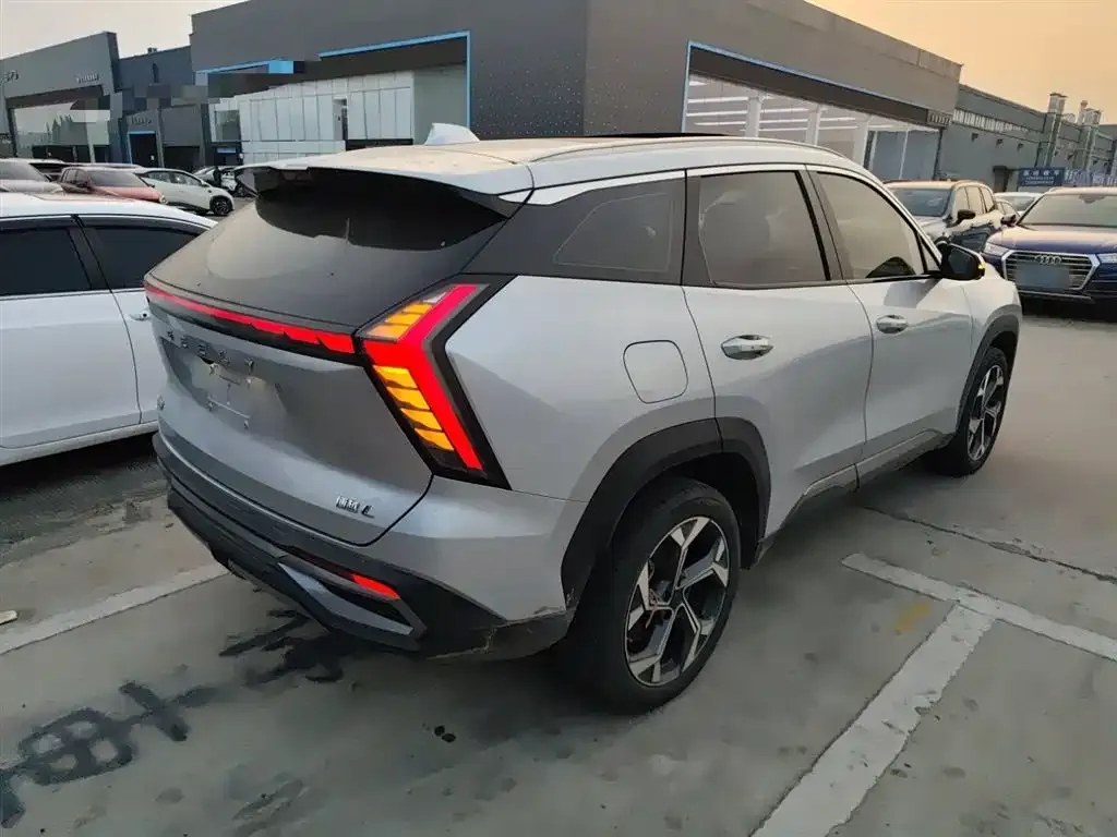 Geely Boyue L 2023 из CN, фото 2
