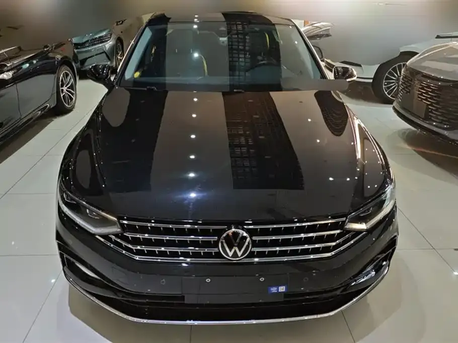 Volkswagen Magotan 2024 из CN, фото 2
