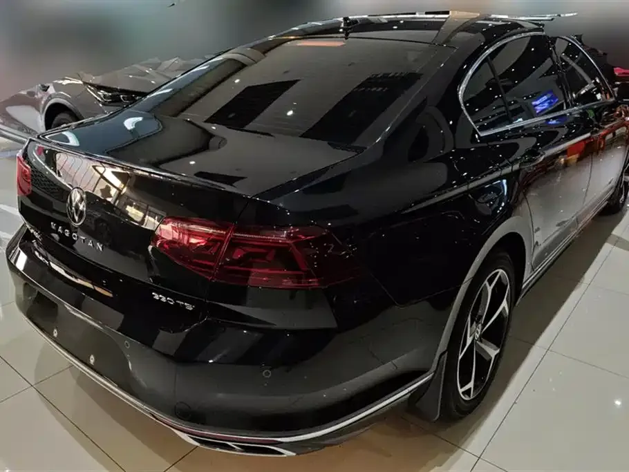 Volkswagen Magotan 2024 из CN, фото 3