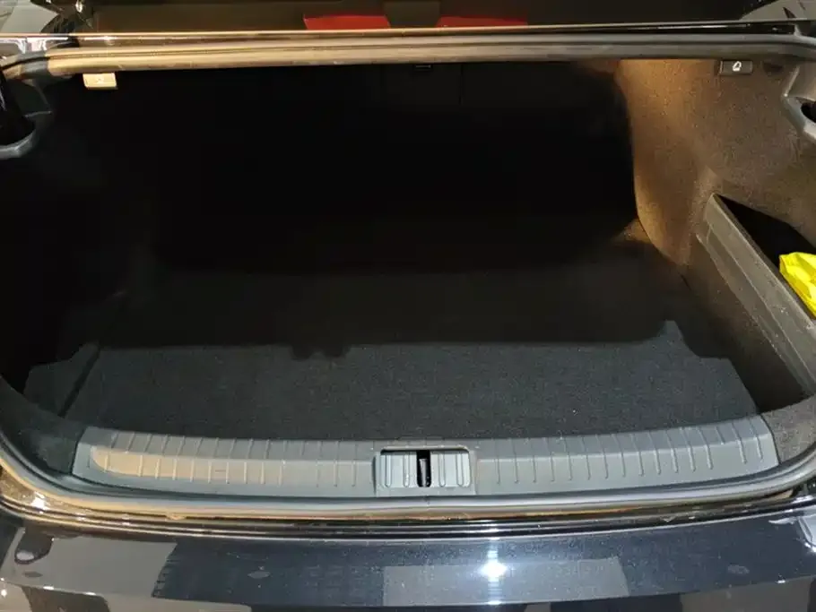 Volkswagen Magotan 2024 из CN, фото 4