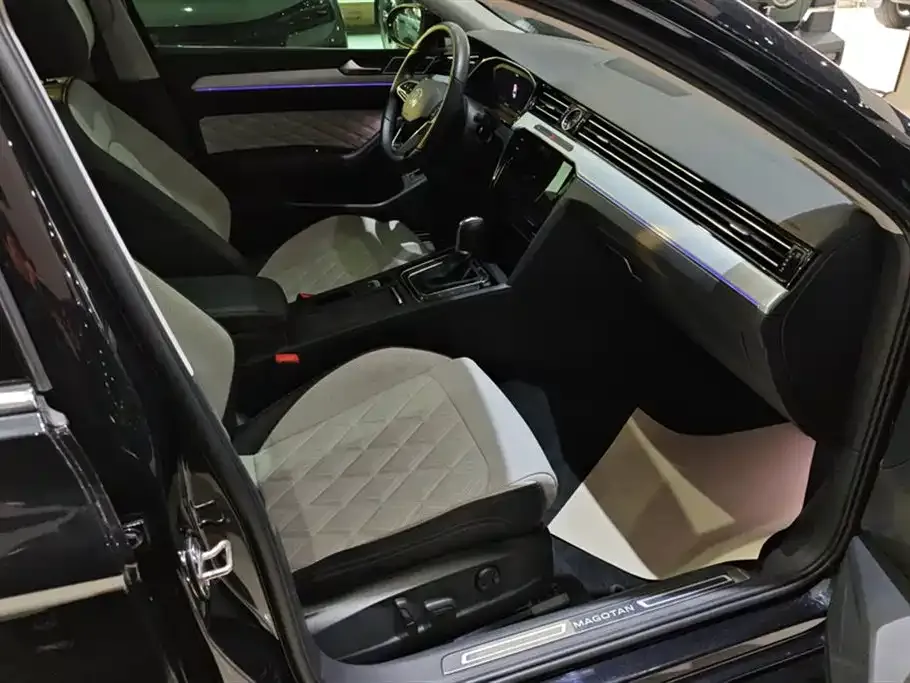 Volkswagen Magotan 2024 из CN, фото 7