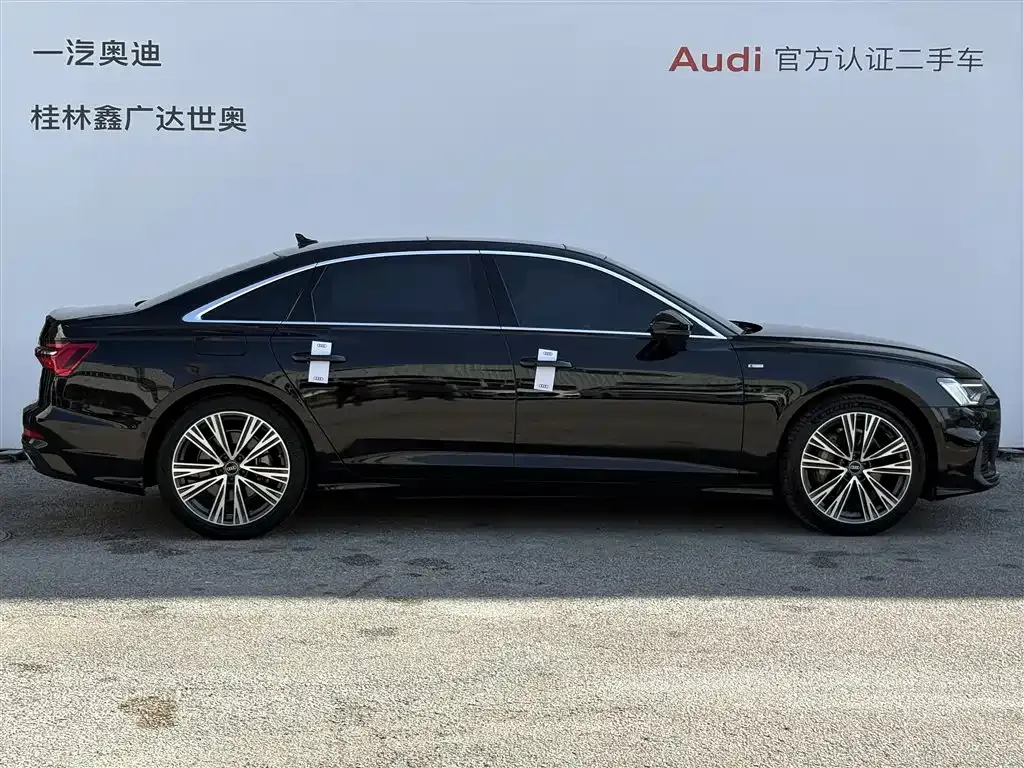 Audi A6L 2022 из CN, фото 7