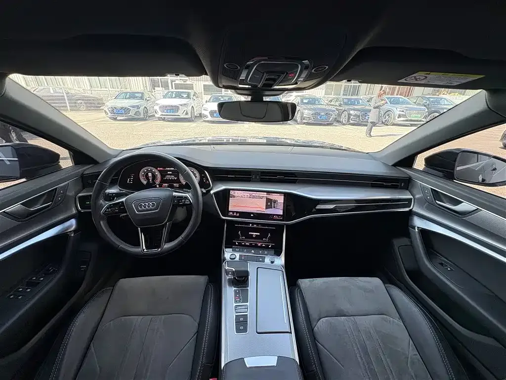 Audi A6L 2022 из CN, фото 8